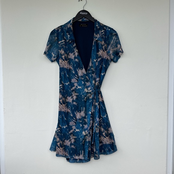 Size L, Urban Outfitters wrap dress - Picture 1 of 5